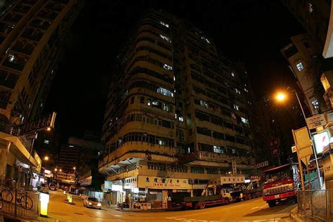 Cage Homes: 21 Grim Photos Of Hong Kong's Housing Crisis