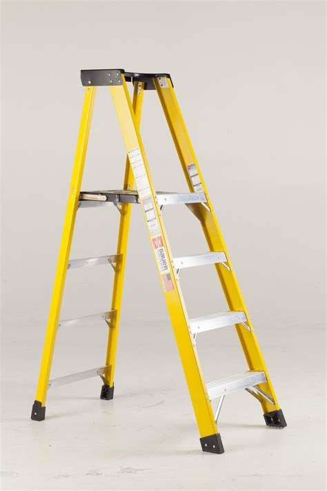 6' Fiberglass 351 Series Platform Ladder - Type 1AA 375 Lb. Rated ...