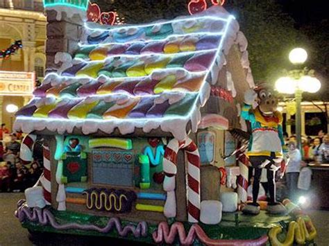 Diy Christmas Parade Float Ideas | Christmas Dinner