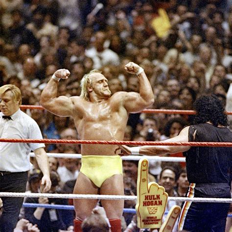 Looking Back At Hulk Hogan S Wonderfully 80s Hulkamania Workout Set Muscle Fitness Atelier