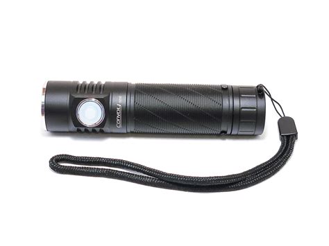 Convoy S21E review | EDC flashlight with 1300 lm | 1Lumen