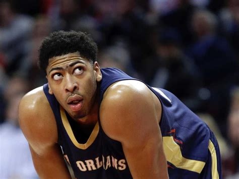 Anthony Davis Taking Over Nba In 1st Month Business Insider