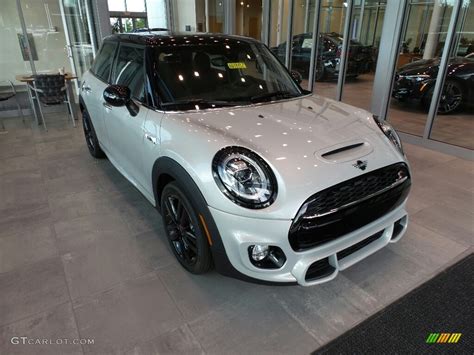 White Silver Mini Hardtop Cooper S Door Exterior Photo