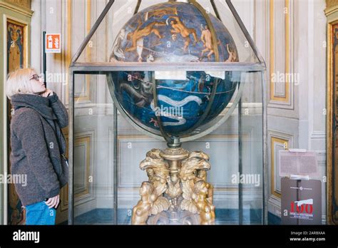 Rome Italy Jan 3 2020 Tourist In The Vatican Museum A Celestial