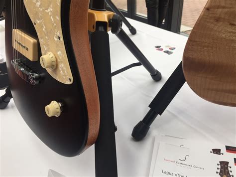 Holy Grail Guitar Show 2016 – Part 2 | GITARRE & BASS