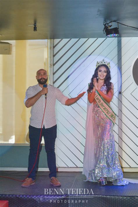 Realizan imposición de bandas a participantes de Miss Earth Veracruz