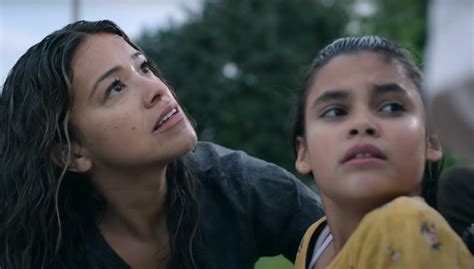 Gdy Sen Nie Nadchodzi Gina Rodriguez W Nowym Filmie Netfliksa Film