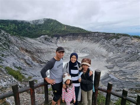 Tangkuban Perahu Wisata Legend Indonesia Wajib Dikunjungi