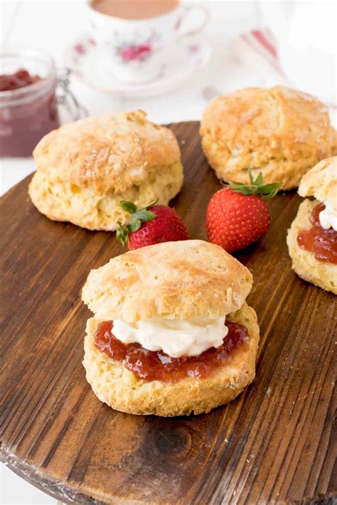 Classic English Scones Culinary Ginger