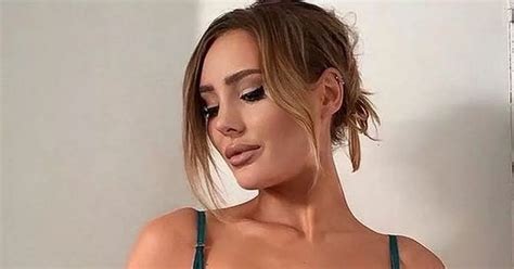 Influencer Poses Seconds Apart To Show Reality Behind Perfect Lingerie Snaps Daily Star