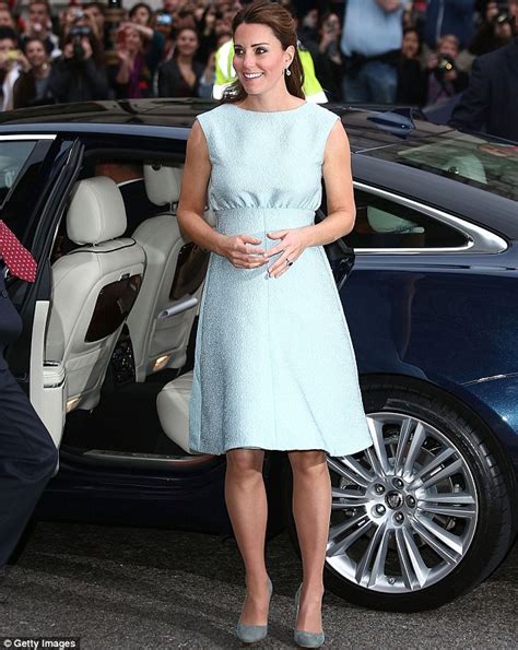 Kate Middleton Pregnant Duchess Of Cambridges Polka Dot Topshop Dress