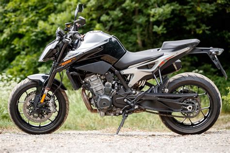 1000PS Naked Bike Vergleichstest KTM 790 Duke