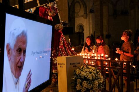 Offering prayers at Manila Cathedral | ABS-CBN News