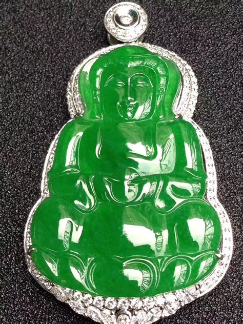 Bright Jadeites Palace Jewelry昕玉軒老翠祥®梵宸銘鈺 昕玉軒老翠祥梵宸銘鈺 天然翡翠精美收藏級滿綠色祖母綠正阳