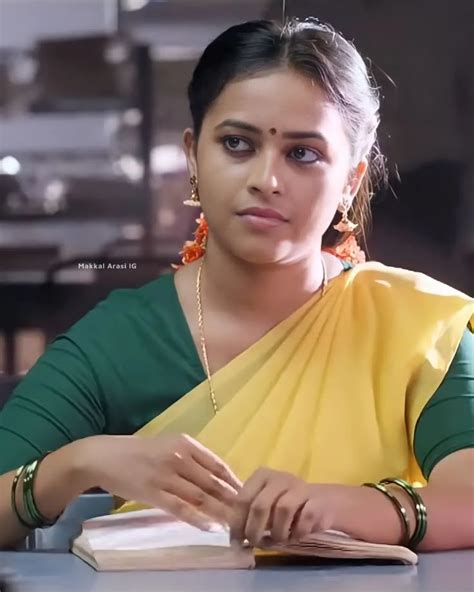 Pin On Hot Actresses