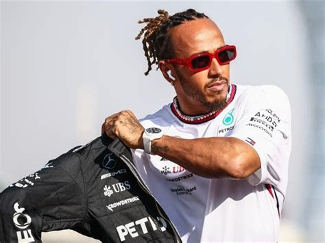 Lewis Hamilton Un Futur Pilote Ferrari Tenté De Balancer Sa Dernière