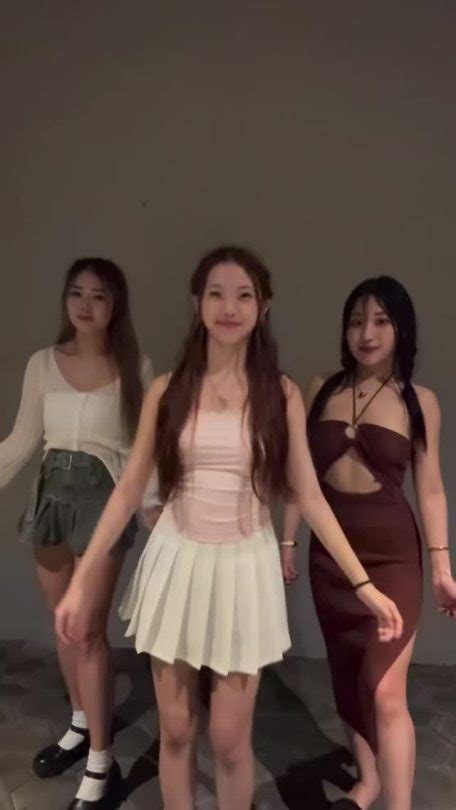 Out Cny Visiting You See Your Slutty Cousins Teasing Their Ass