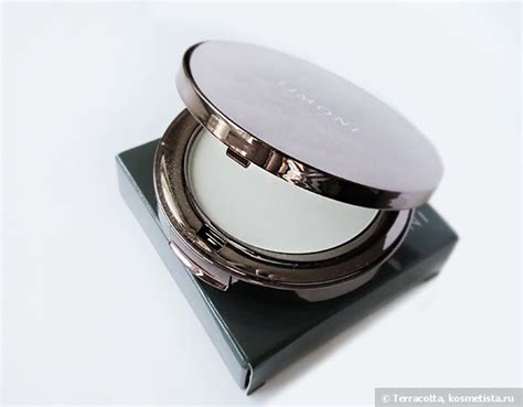 Матирующая компактная пудра Limoni Transparent Matte Powder: 5-6 часов ...