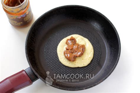 Панкейки со сгущенкой внутри — рецепт с фото пошагово