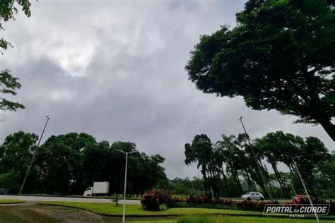 Semana Começa Com Pancadas De Chuva E Trovoadas Isoladas No Vale Do Aço