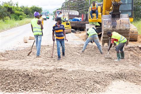 Hatua Za Dharura Zaendela Kuchukuliwa Na TANROADS Morogoro Kurejesha