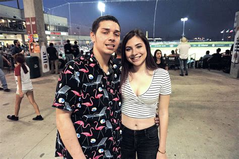 Photos Laredoans Turn Out To Dance The Night Away In The Border Nightlife