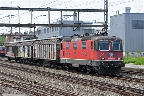 Re 420 319 6 durchfährt am 12 05 2022 den Bahnhof Ruppersw Flickr