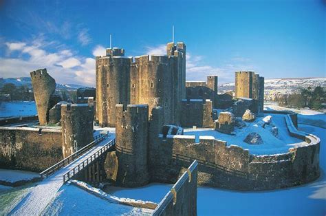 Caerphilly Castle | Top 100