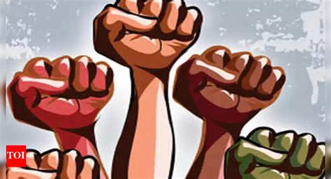 Jubilee Hills Woman Stages Nude Protest In Jubilee Hills Hyderabad News Times Of India