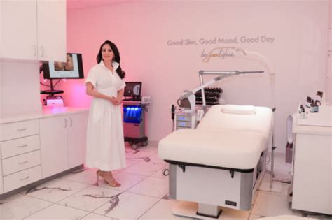 Dermaplaning San Diego Ca Cosmetic Laser Dermatology