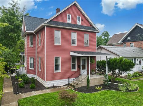 120 Broad St #A, Stroudsburg, PA 18360 - See Est. Value, Schools & More