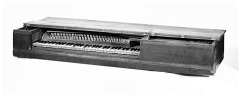 Square Piano Smithsonian Institution