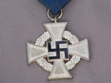 Original WWII German Third Reich 25 Year Service Medal With Ribbon 20