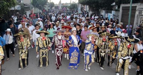 Arranca El Carnaval De Chimalhuac N Con Desfile Por El Circuito