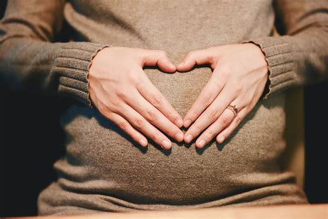 Maternit Obbligatoria Come Funziona Il Congedo O Astensione