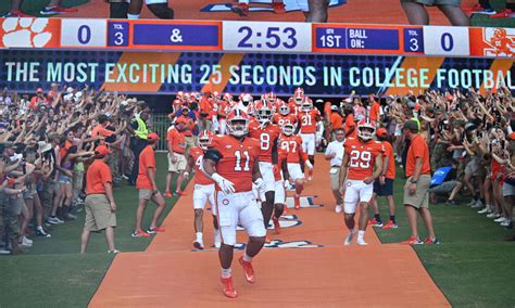 Clemson Tigers Top 10 Players College Football Preview 2022 College