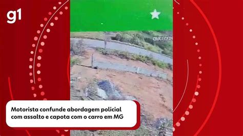 V Deo Motorista Confunde Abordagem Policial Assalto E Capota Carro