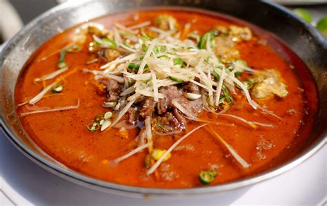 nihari hardcore meat breakfast    day  lahore pakistan