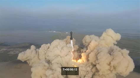 Spacexs Starship Largest Rocket Ever Built Explodes After Test Launch