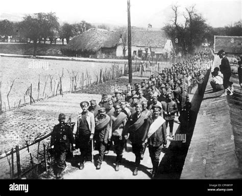 Russian Prisoners Of War In The First World War 1915 Stock Photo