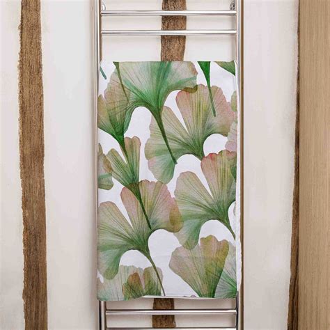 Ginkgo Biloba Bath Towel