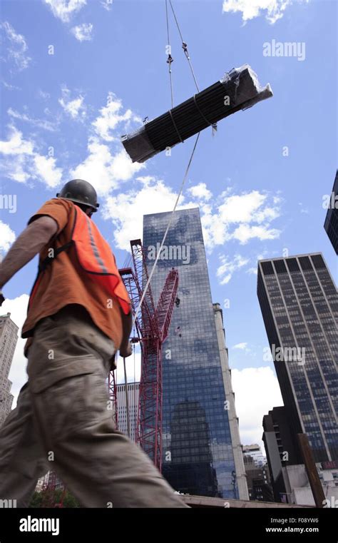 Construction workers working at Ground Zero Construction Site in New ...