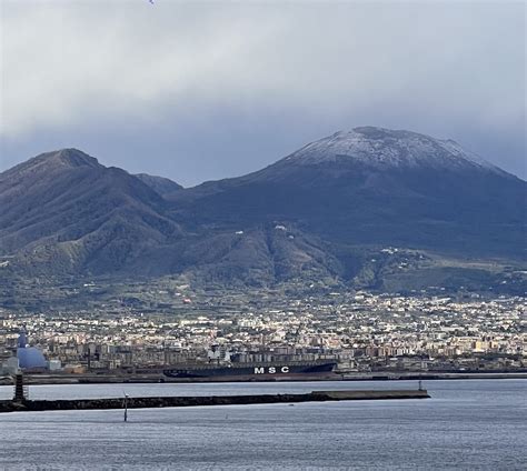 Meteo Napoli C Il Freddo Le Temperature Crollano Di Gradi Prima