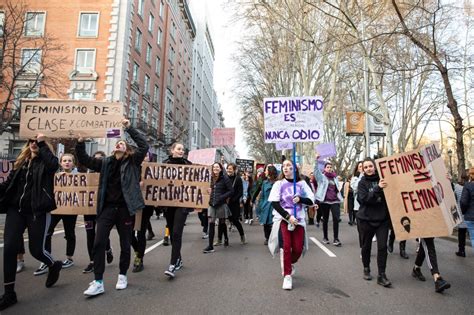 La huelga feminista del 8M en imágenes Fotogalería Actualidad