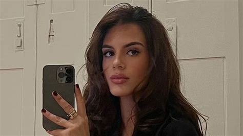 Pep Guardiolas Model Daughter Maria Branded A Stunning Queen By Awestruck Fans After Latest