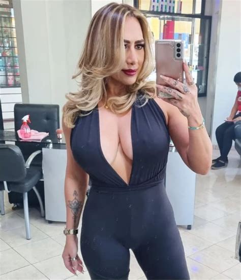 Venemilfs On Twitter Shabanna Una Reina Milf Madura Mature Latina