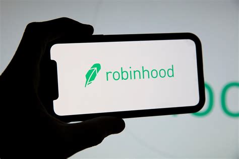 Robinhood launches Solana (SOL) staking in Europe