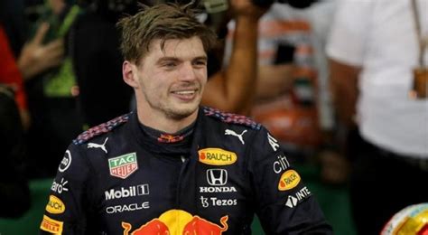 Ganó Max Verstappen carrera Sprint en Bélgica dejó atrás a Checo