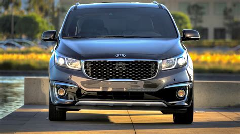 2015 Kia Carnival Considerable Changes From Kv7 Concept Drive