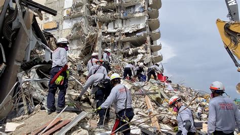 Photo gallery showing Miami building collapse rescue efforts - CGTN